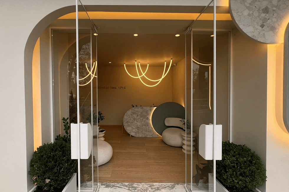 SalonDElegance-Hello-3